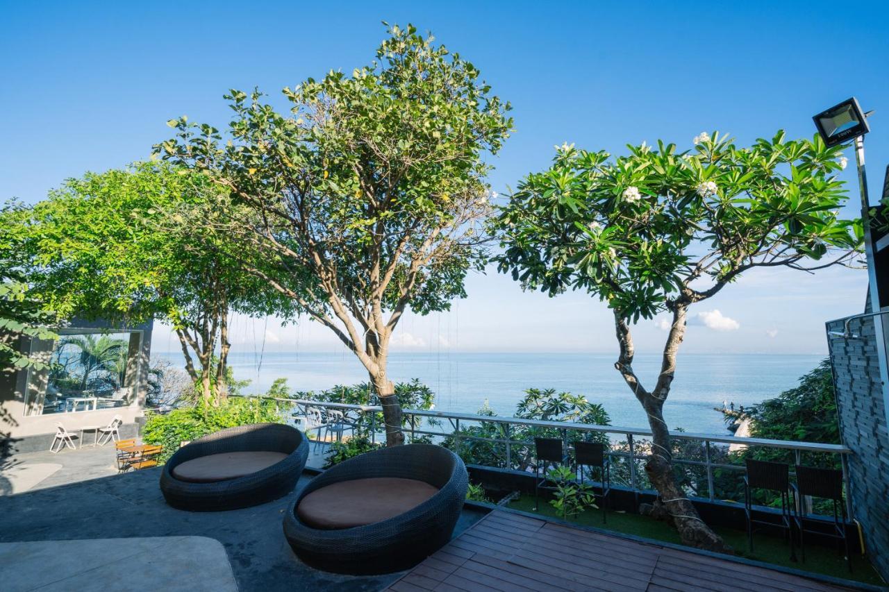 Golden Tulip 5*
