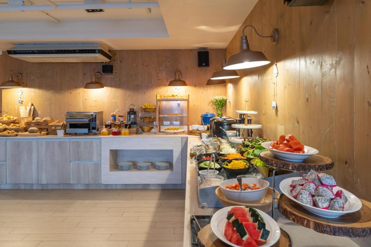 Golden Tulip Beachfront מלון פאטאיה