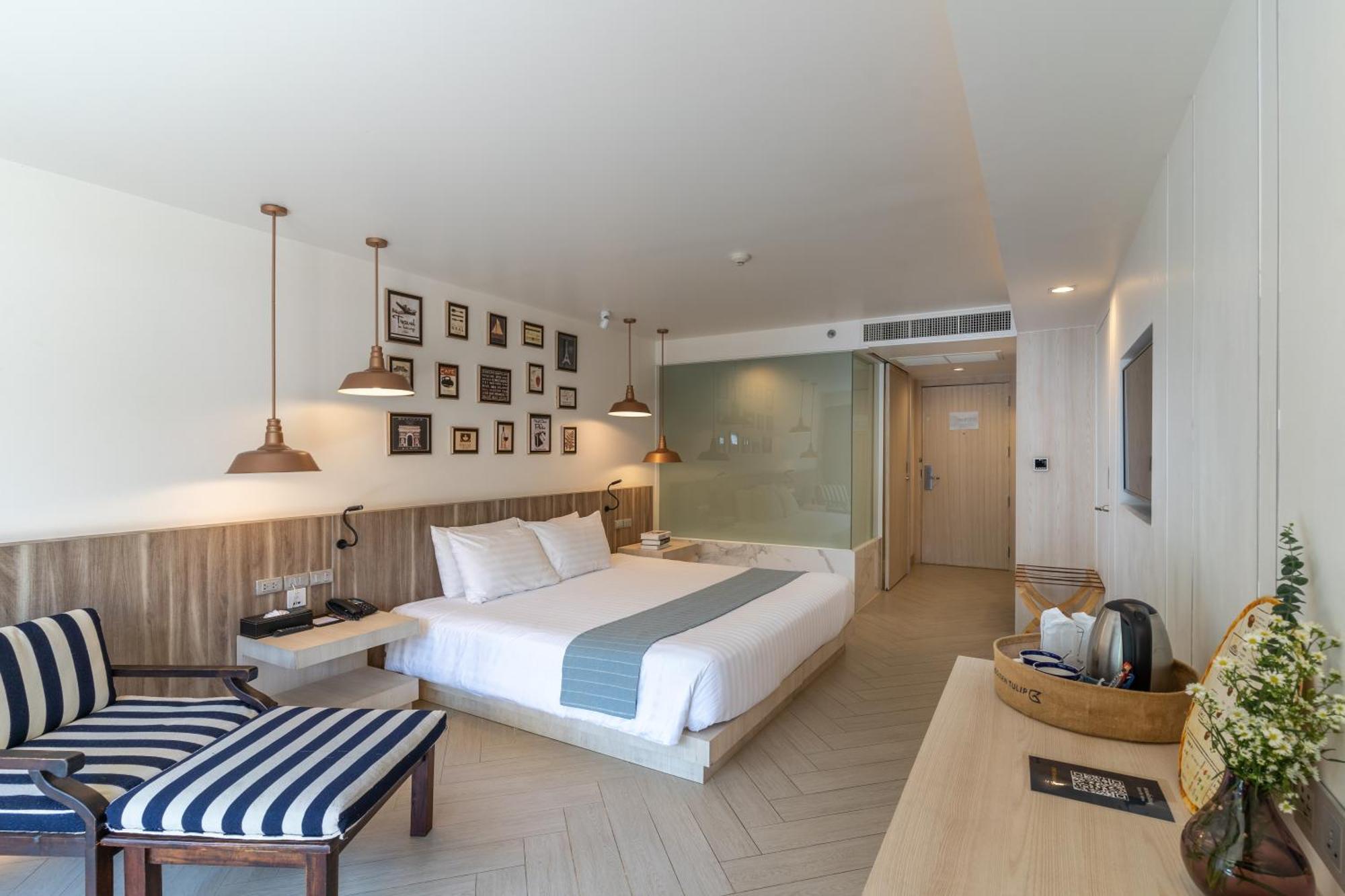 Golden Tulip 5*